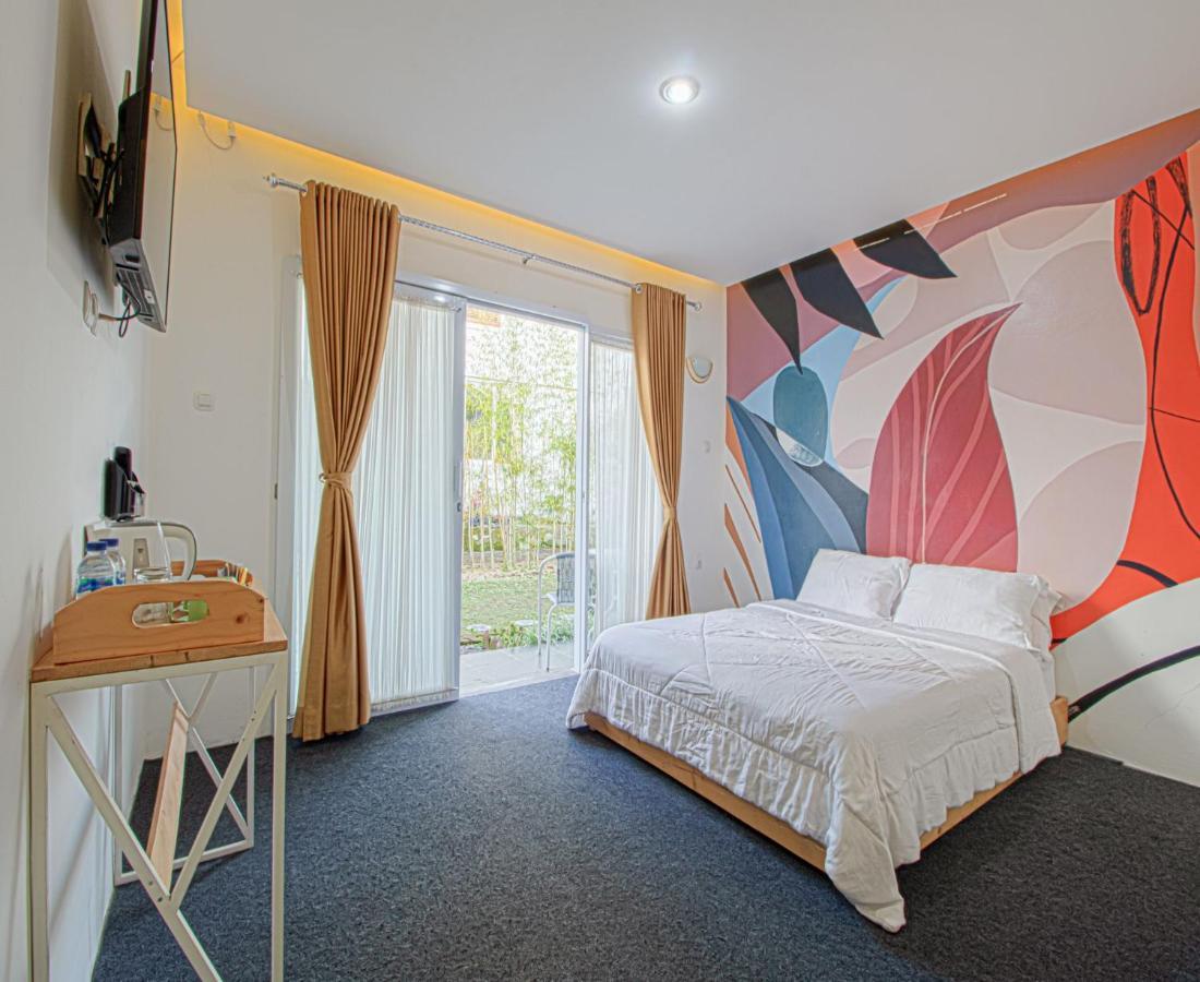 D'Journey Hotel Lembang Esterno foto