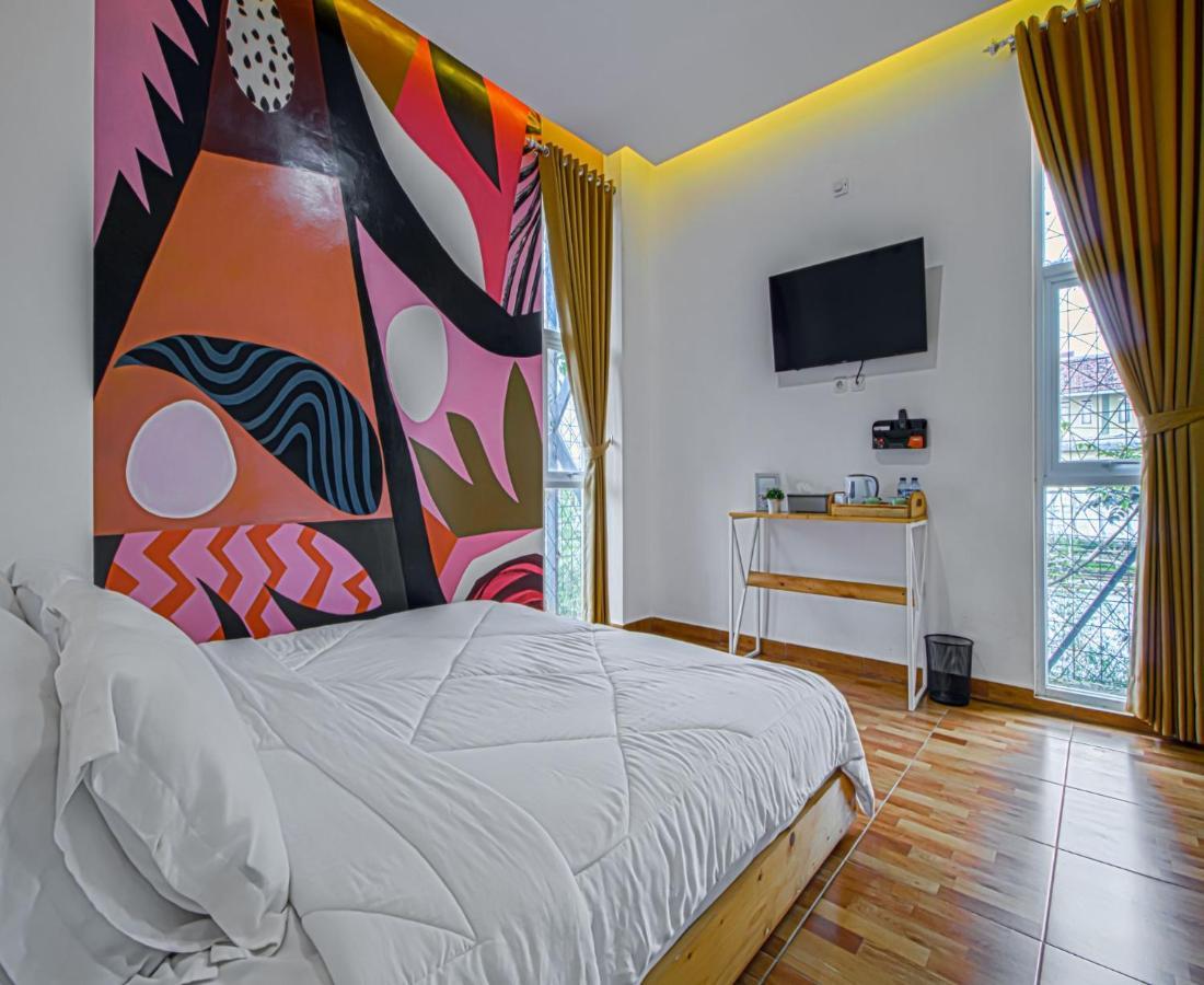 D'Journey Hotel Lembang Esterno foto