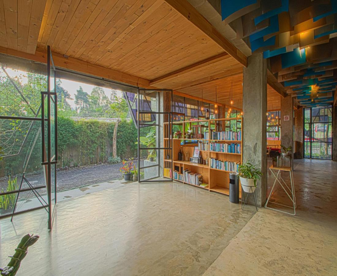 D'Journey Hotel Lembang Esterno foto