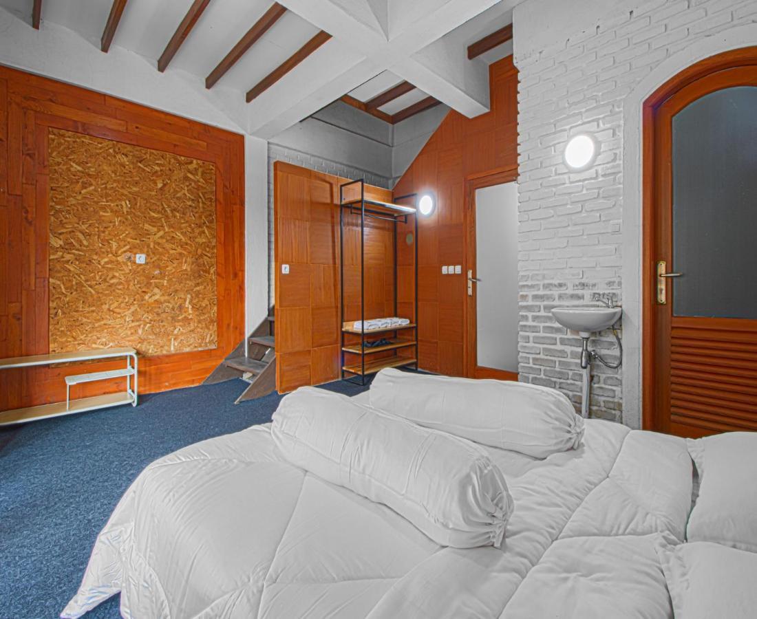 D'Journey Hotel Lembang Esterno foto
