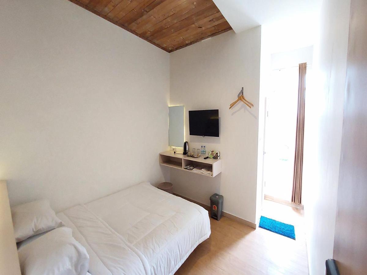 D'Journey Hotel Lembang Esterno foto